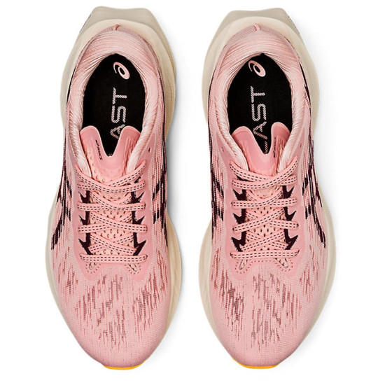 Asics Novablast 3